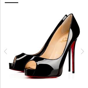 Louboutin patent leather pumps with red bottom!!